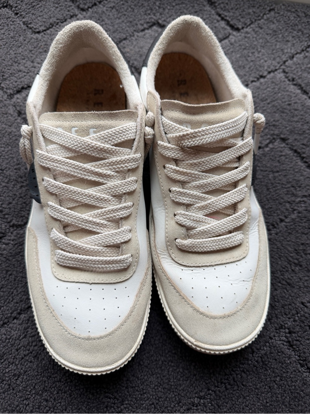 Women’s Reef Lay Day Sneakers Black and White size 9 1/2 - Picture 2 of 7
